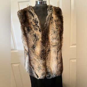 Olivaceous Faux Fur Vest Size Medium